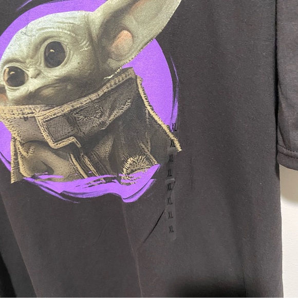 NWT Star Wars Black Tee with Baby‎ Yoda and Purple Accent Size XL - Picture 7 of 12